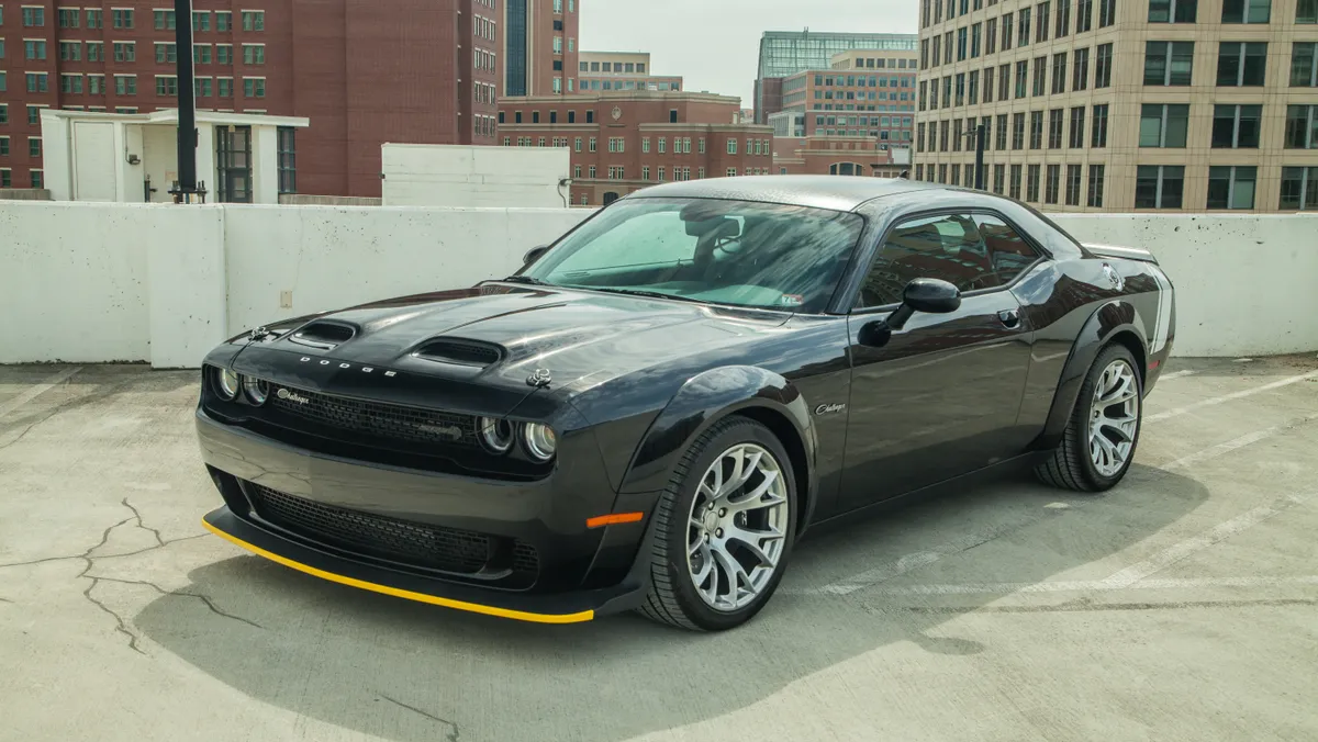 2023 Dodge SRT Hellcat Black Ghost - Upgrade Striker Hellcat