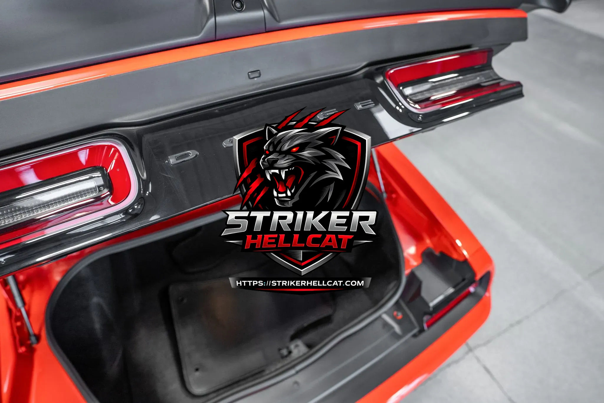 1,200-Mile 2022 Dodge Challenger SRT Hellcat Redeye - Image 8