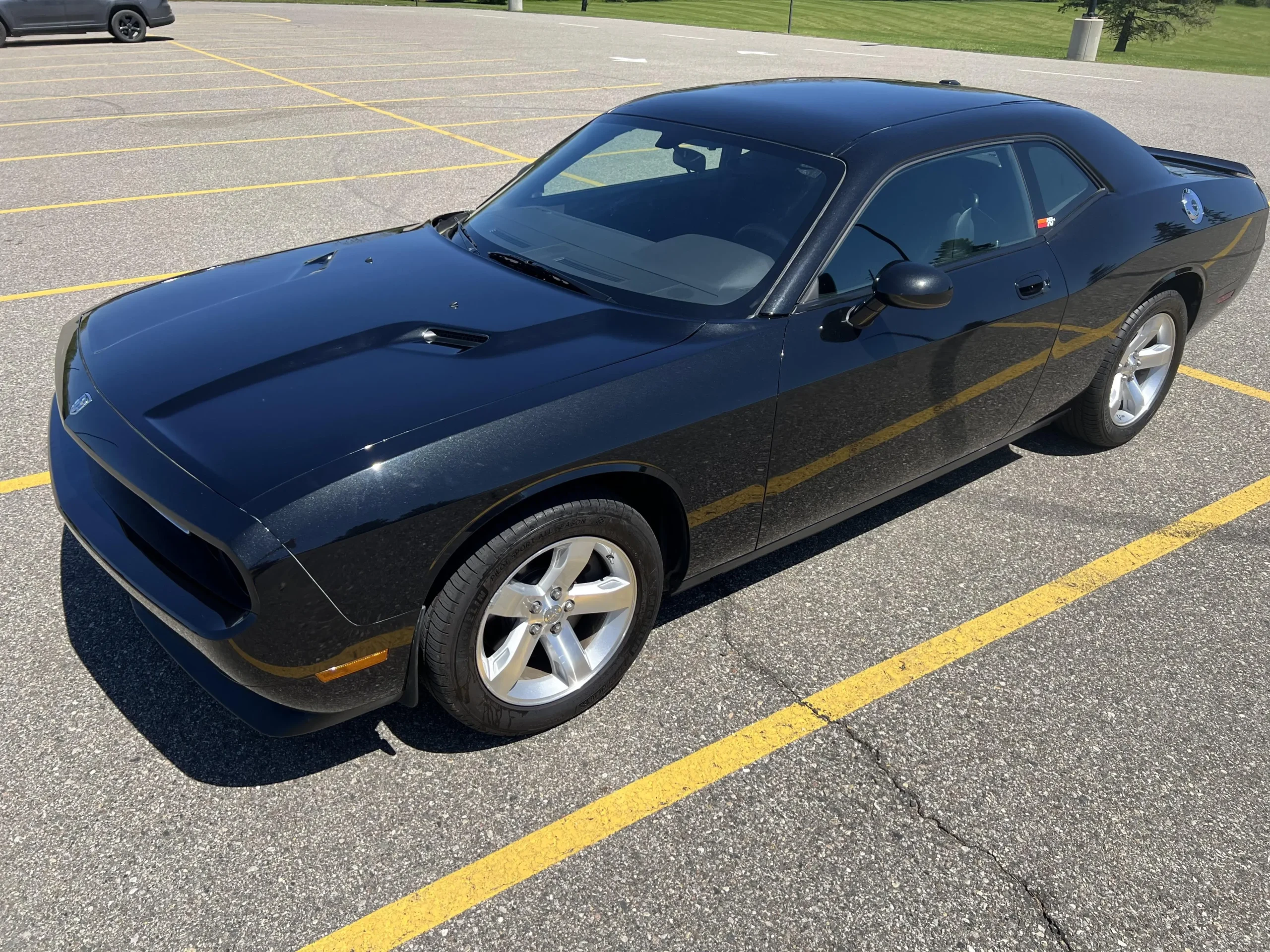 Original-Owner 2009 Dodge Challenger R/T 6-Speed - Image 6