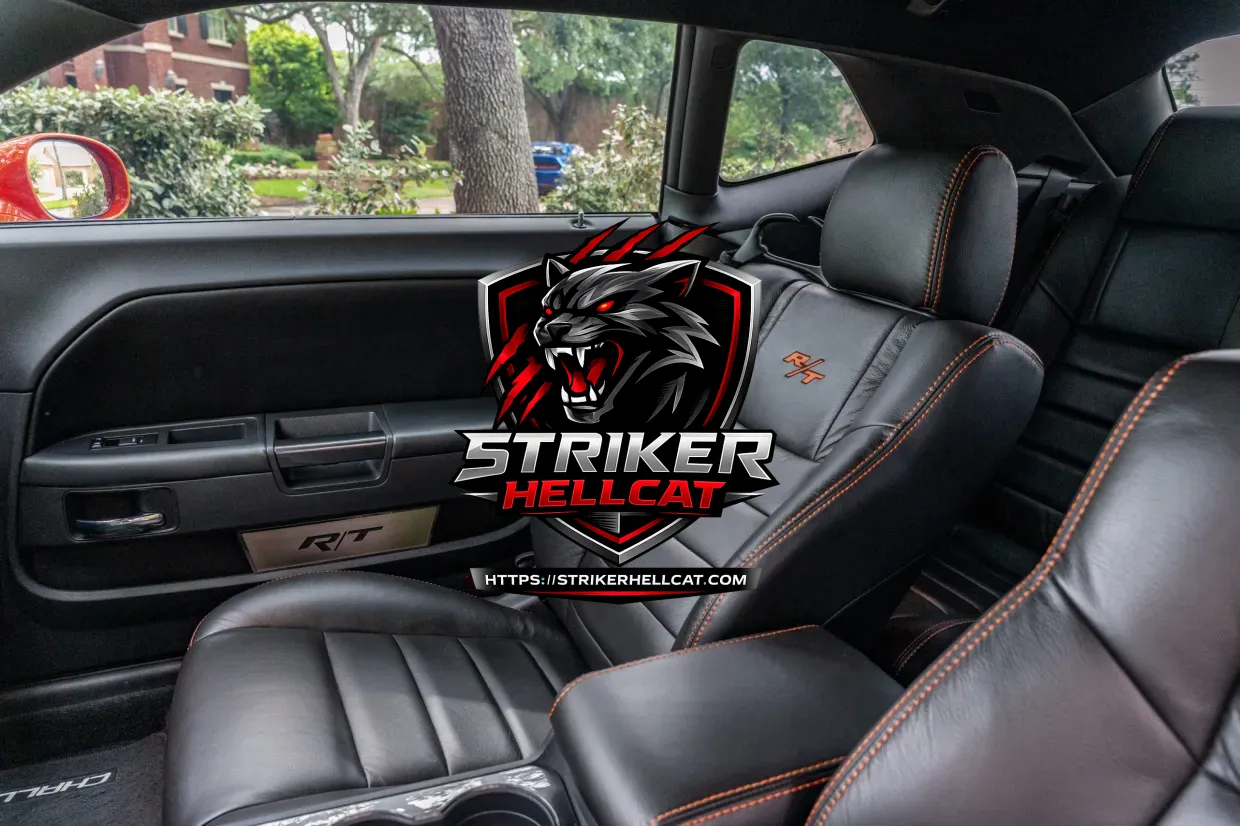 2010 Dodge Challenger R/T - Image 12