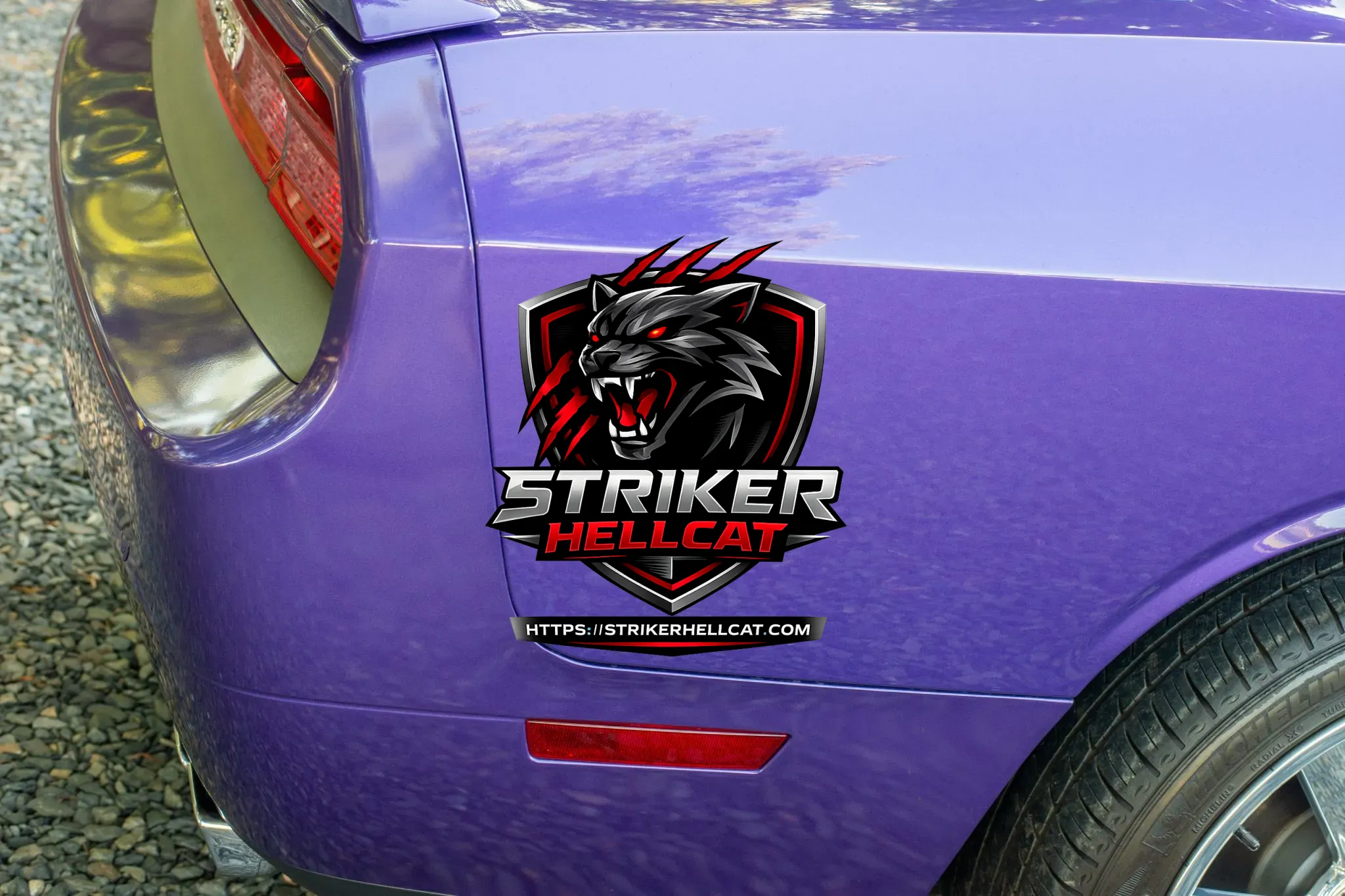 2023 Dodge Challenger R/T - Image 15