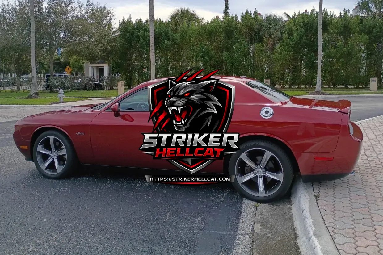 2014 Dodge Challenger R/T - Image 10