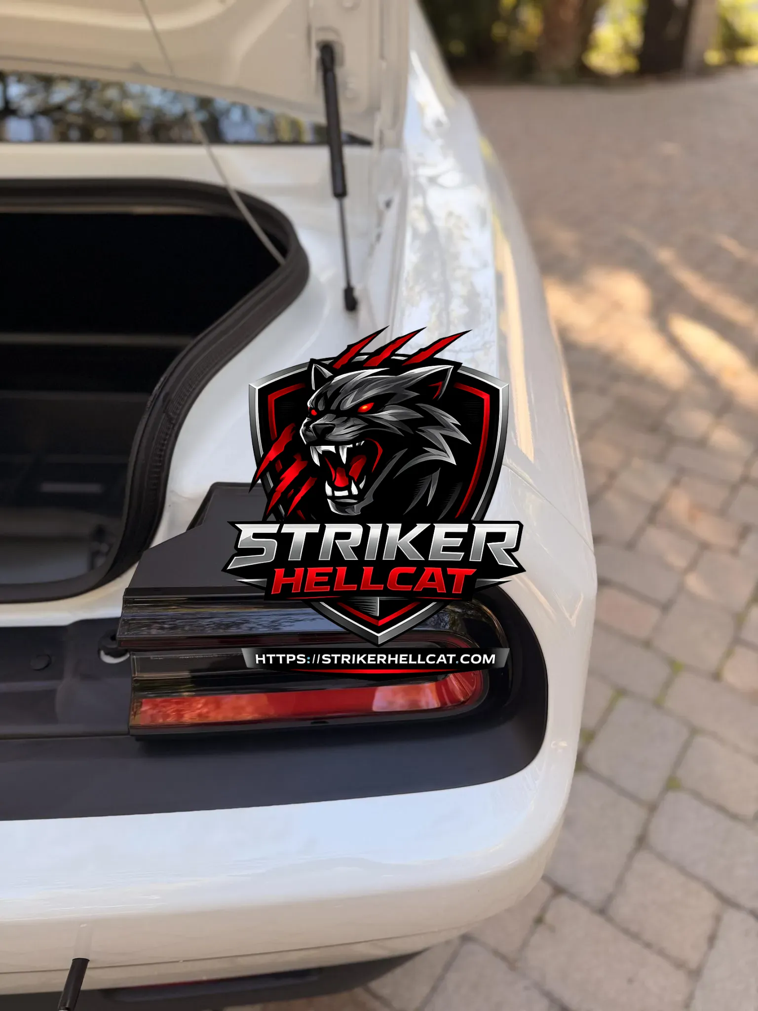 2015 Dodge Challenger - Image 6