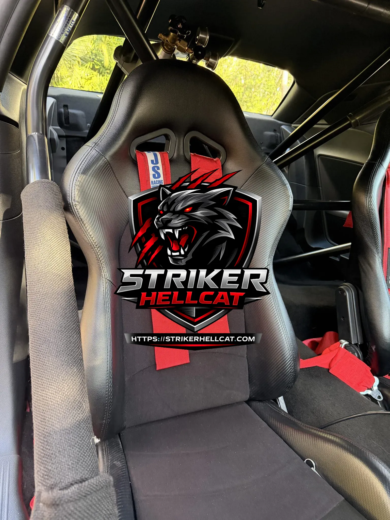 2015 Dodge Challenger - Image 7