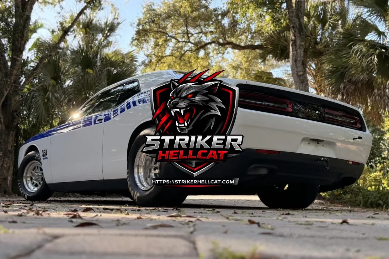 2015 Dodge Challenger - Image 11