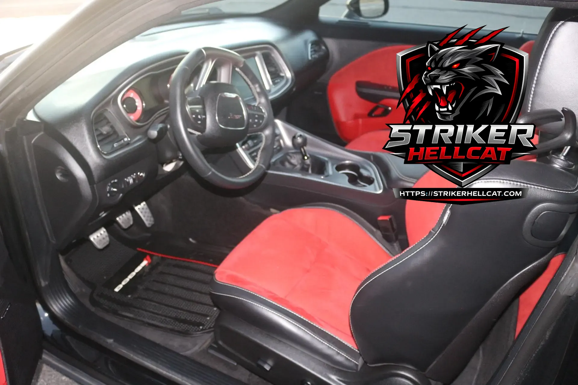 2015 Dodge Challenger SRT Hellcat 6-Speed - Image 13