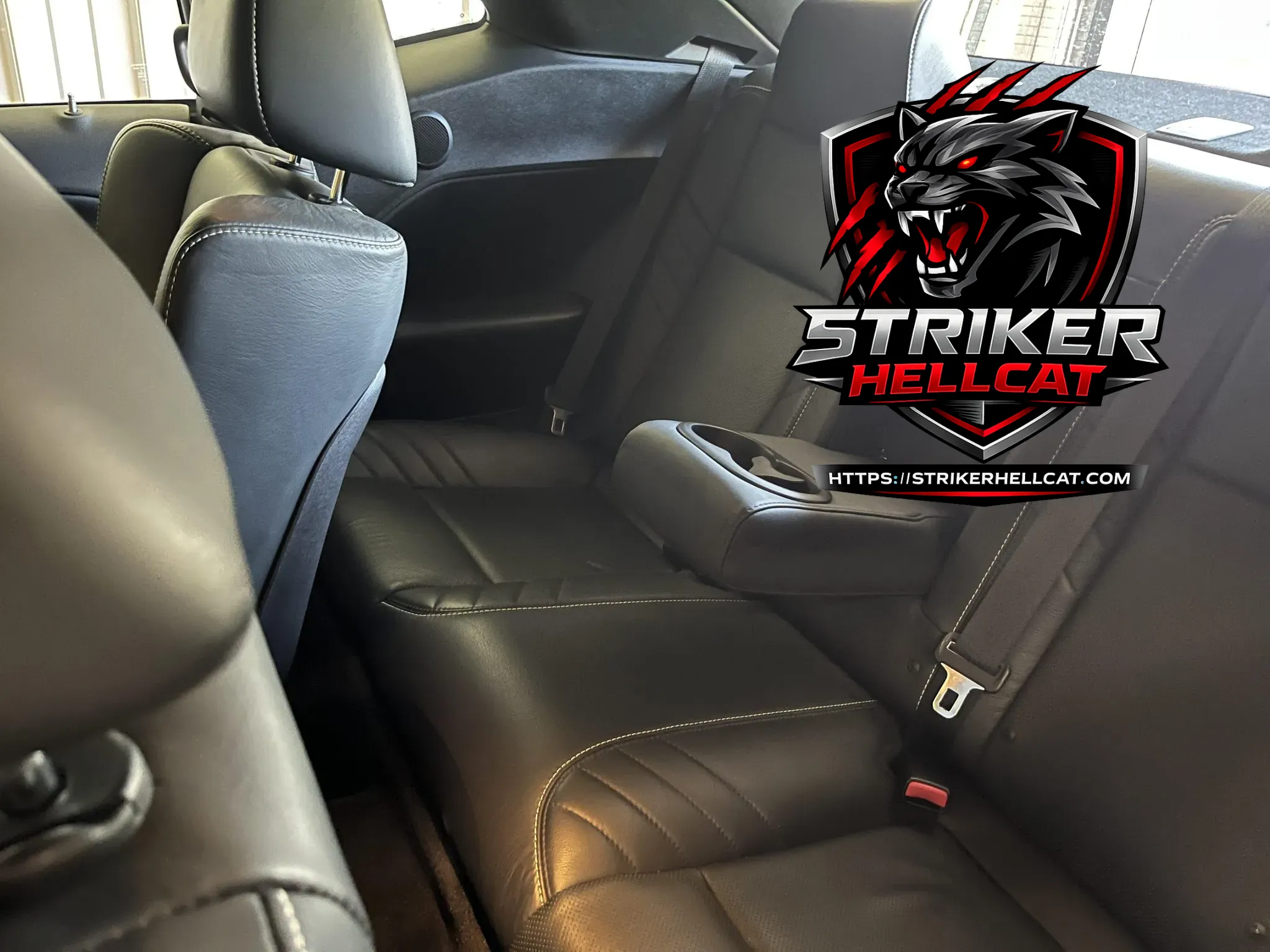 2015 Dodge Challenger SRT Hellcat - Image 4