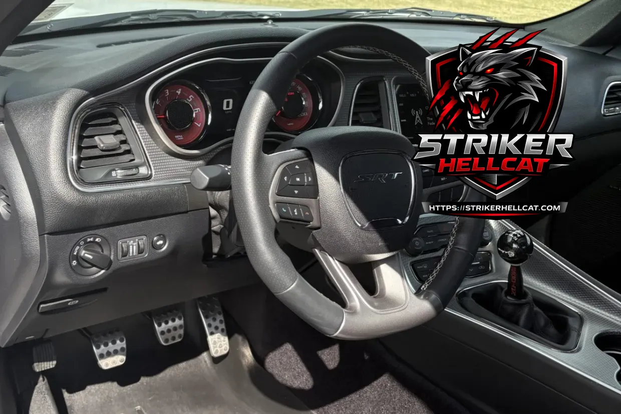 2017 Dodge Challenger SRT Hellcat 6-Speed - Image 7