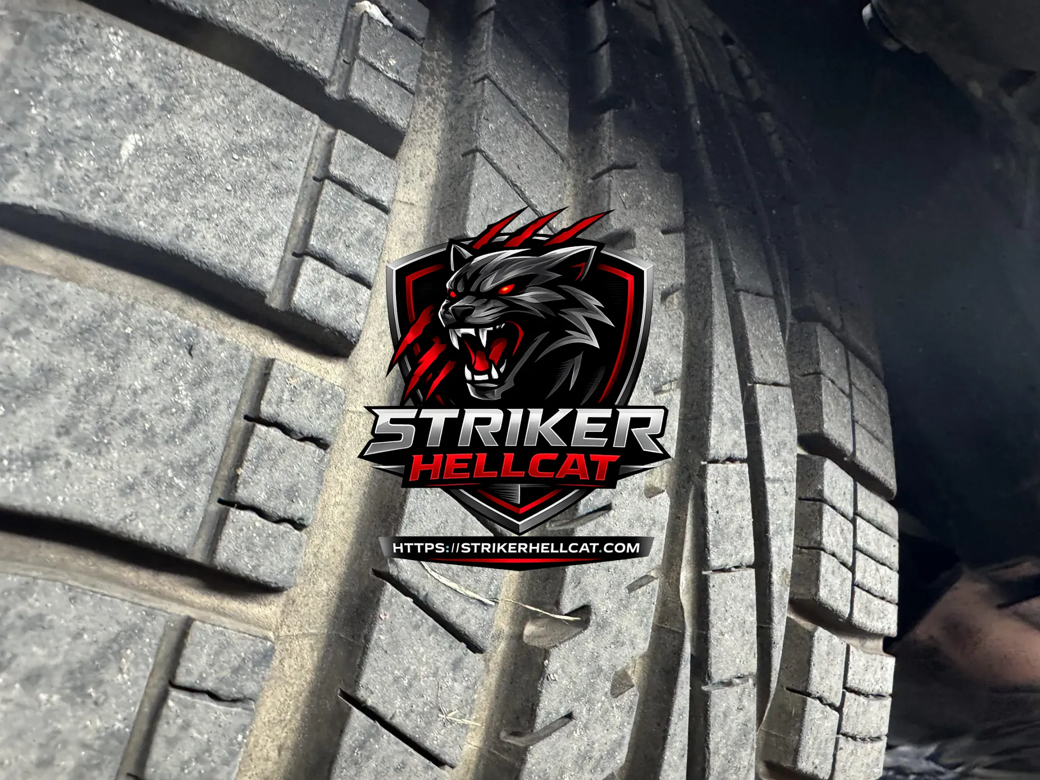 2021 Dodge Challenger - Image 15