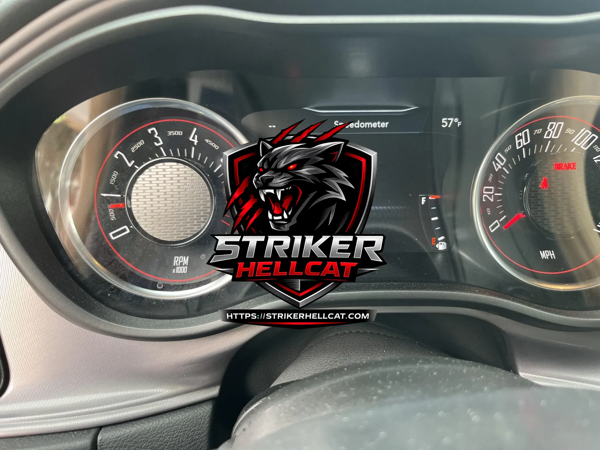 2023 Dodge Challenger R/T - Image 11