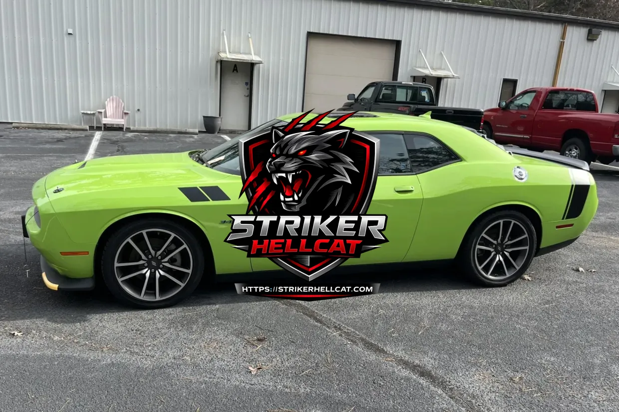 2023 Dodge Challenger R/T - Image 6