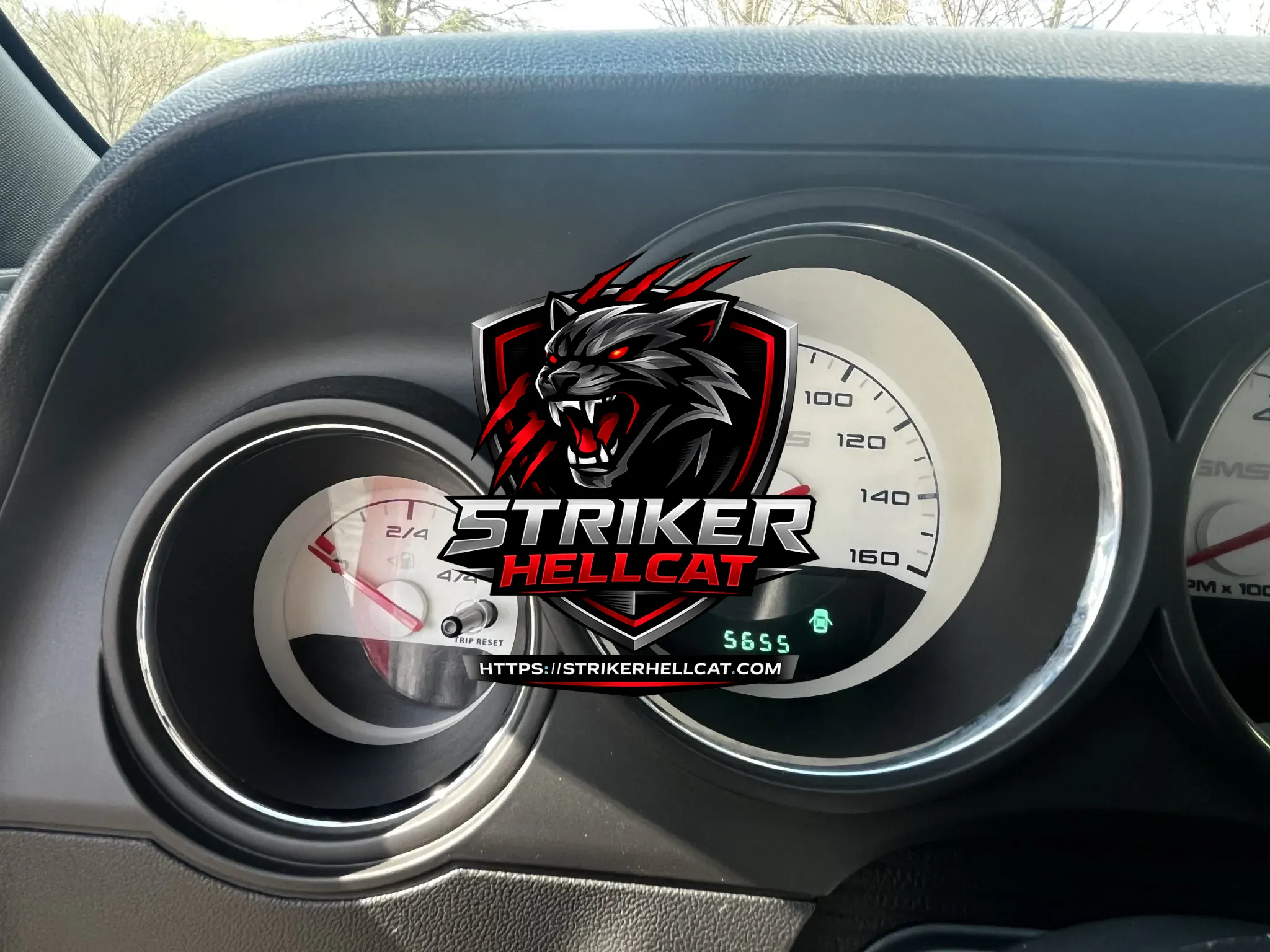 2010 SMS 570 Challenger - Image 12