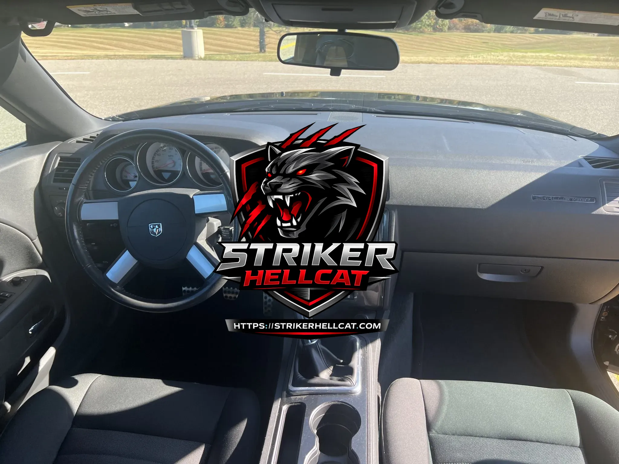 Original-Owner 2009 Dodge Challenger R/T 6-Speed - Image 10