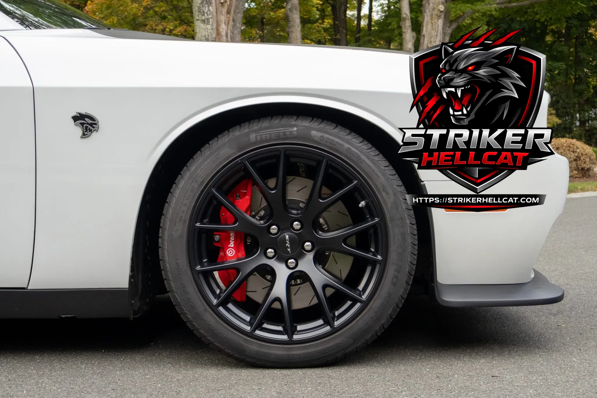 2015 Dodge Challenger SRT Hellcat 6-Speed - Image 8