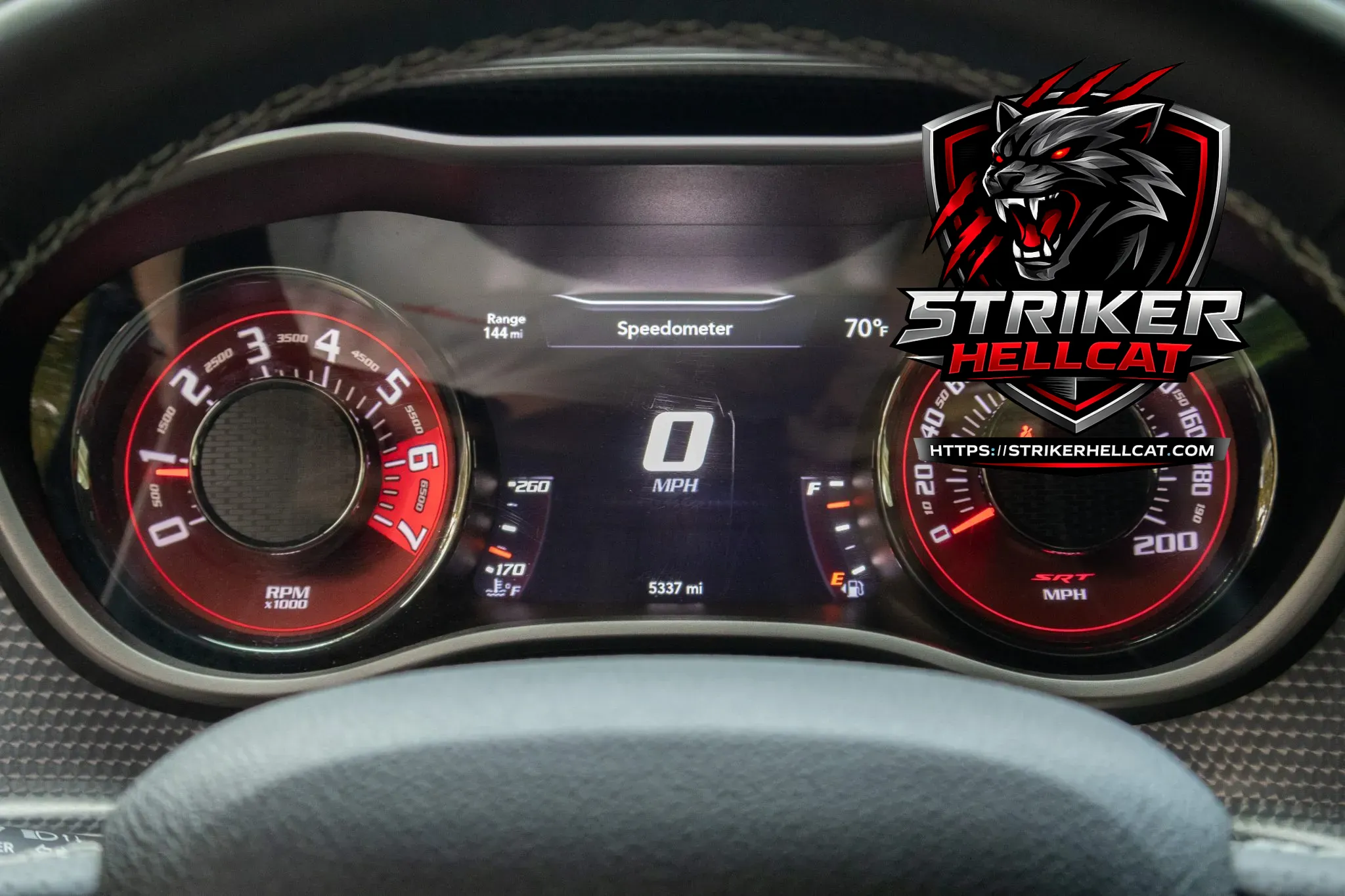 2015 Dodge Challenger SRT Hellcat 6-Speed - Image 11