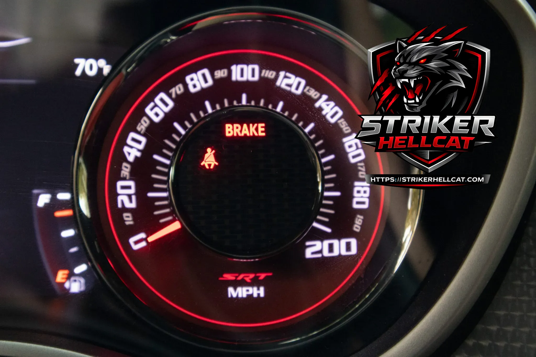 2015 Dodge Challenger SRT Hellcat 6-Speed - Image 12