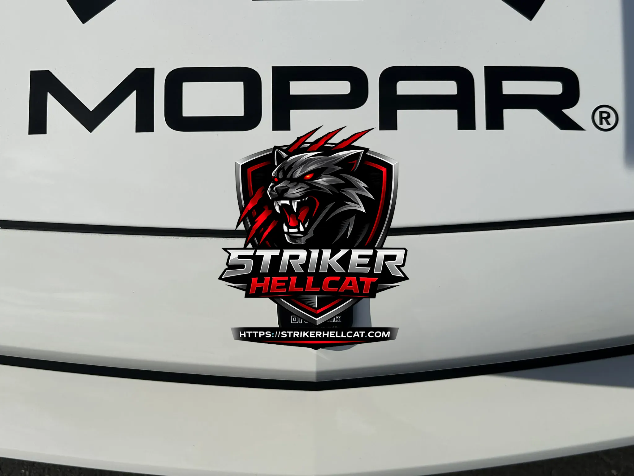 2011 Dodge Challenger - Image 12